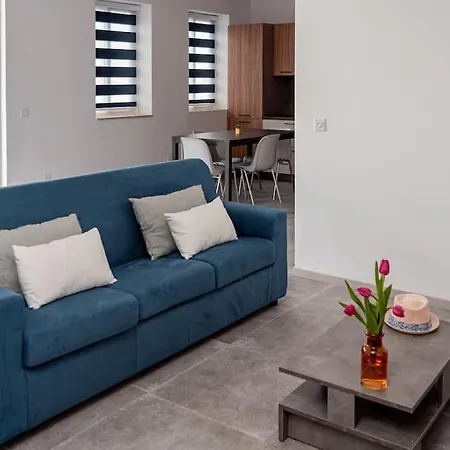 Apartament Beautiful 2bdr And Great Location! *